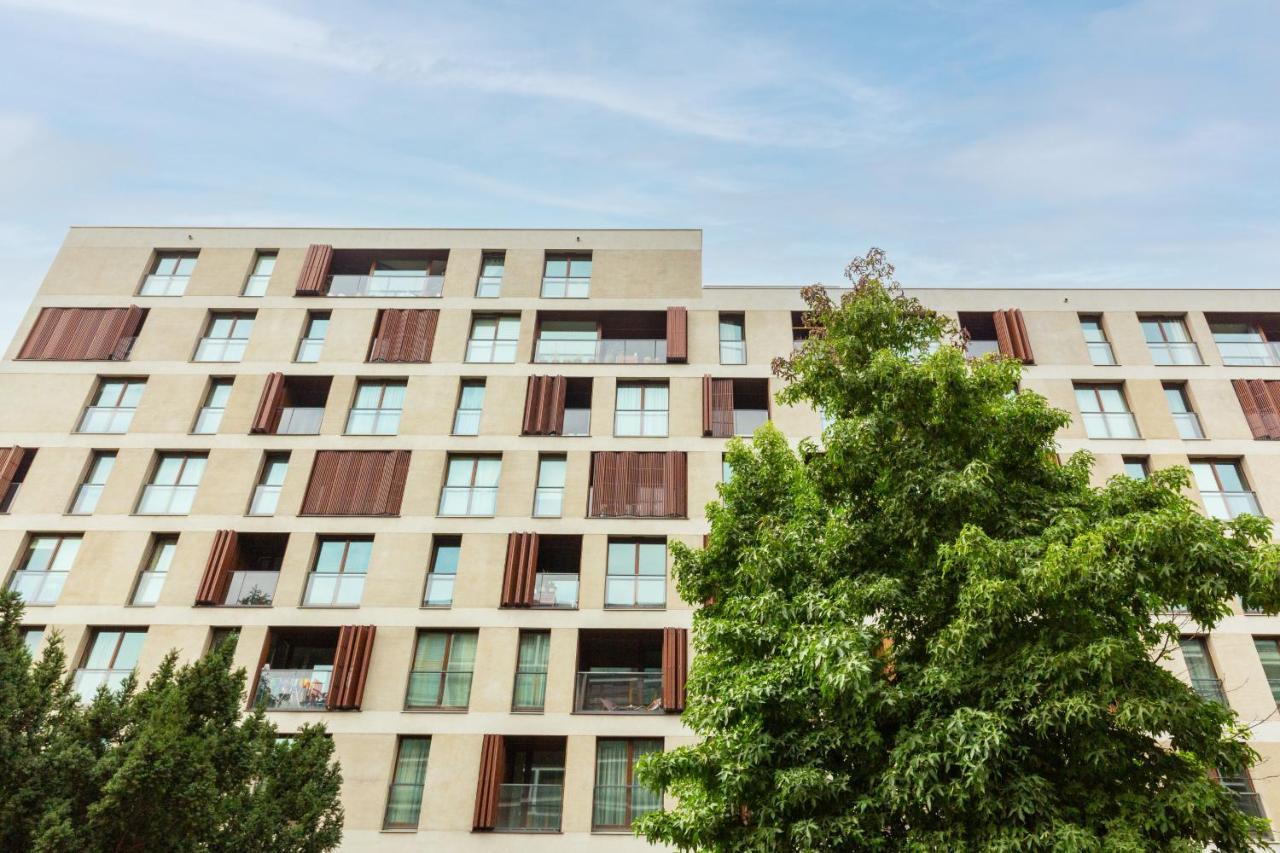 Warsaw Wola Apartment Near Nocny Market By Noclegi Renters Exterior foto